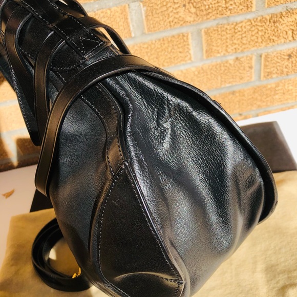 Authentic Burberry Crossbody - Picture 5 of 11